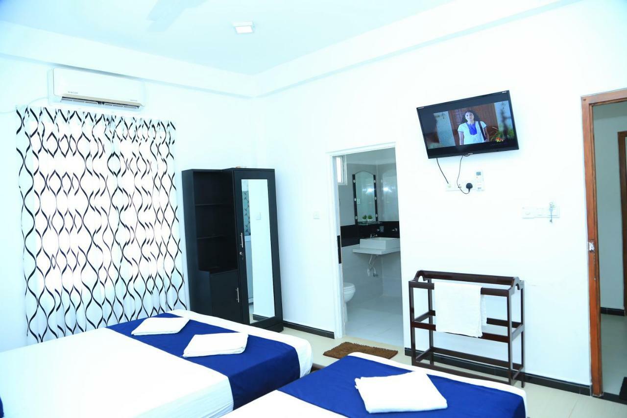 Blue Diamond Resort Trincomalee Extérieur photo
